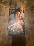 Eve's Bayou VHS movie cover featuring Samuel L. Jackson and Lynn Whitfield, classic Southern Gothic drama.